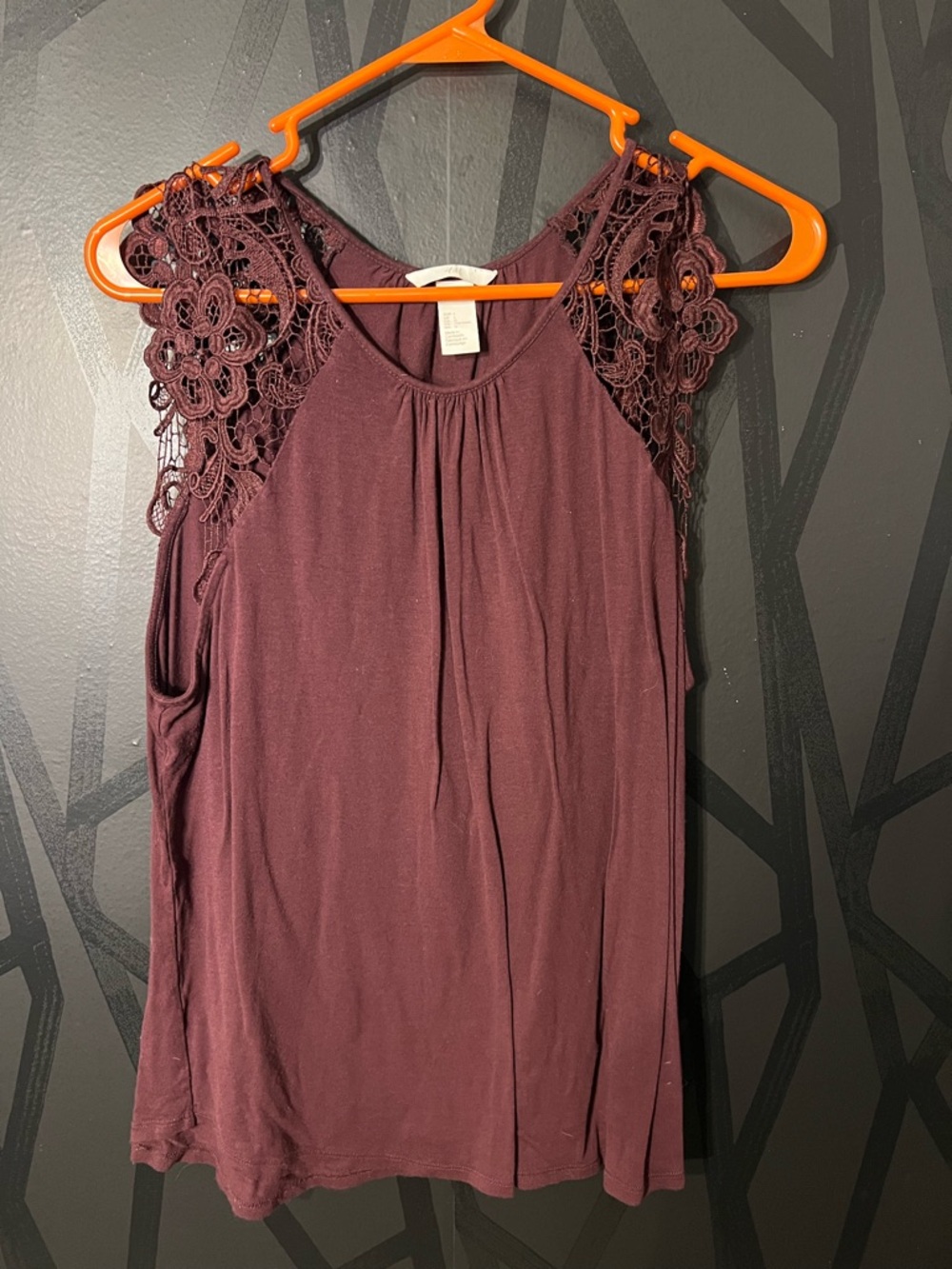 H&M Plum Crochet Lace Shoulder Tank Top